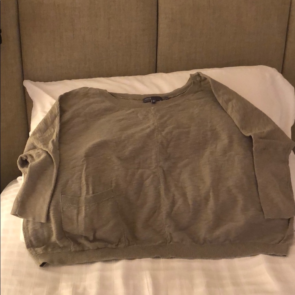 Vince one size comfy grey sweater lightweight
